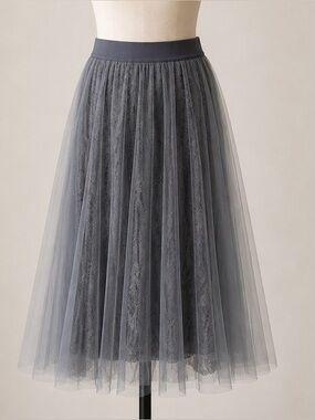 Ninexis Gray Tulle Midi Skirt